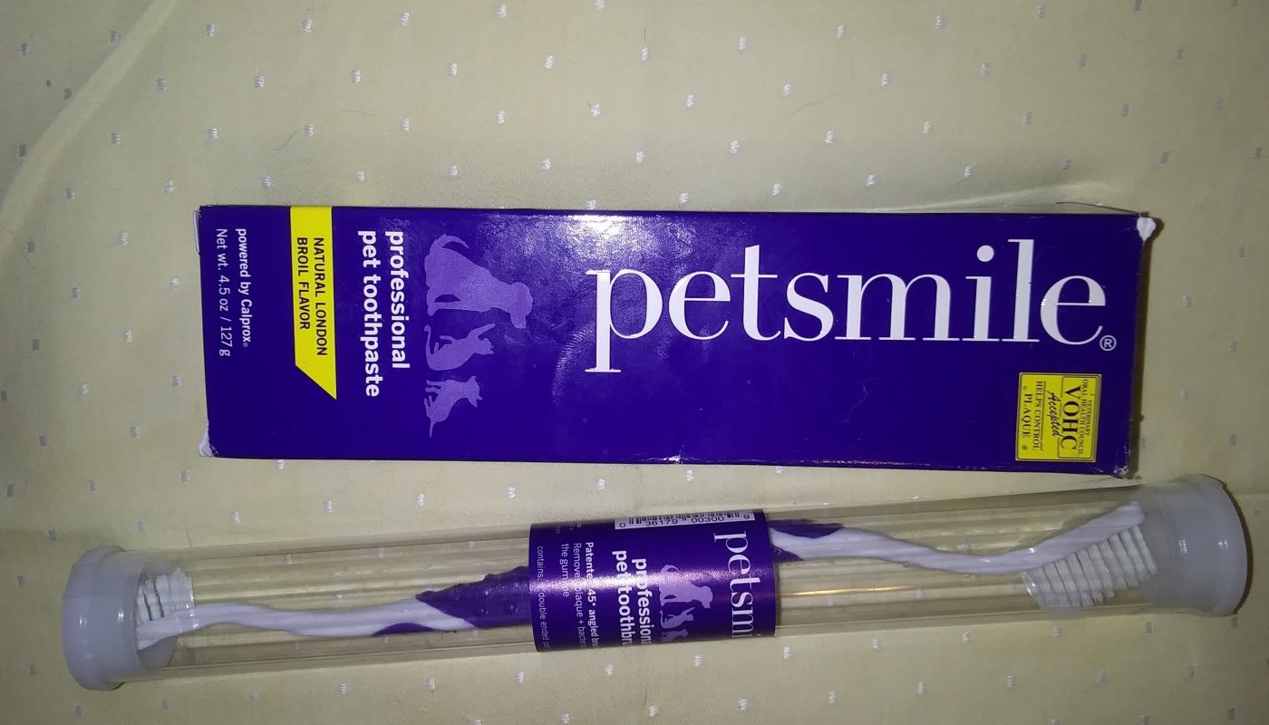 Petsmile Pet Toothpaste Review-min